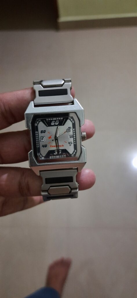 Fastrack Party Quartz Analog Black